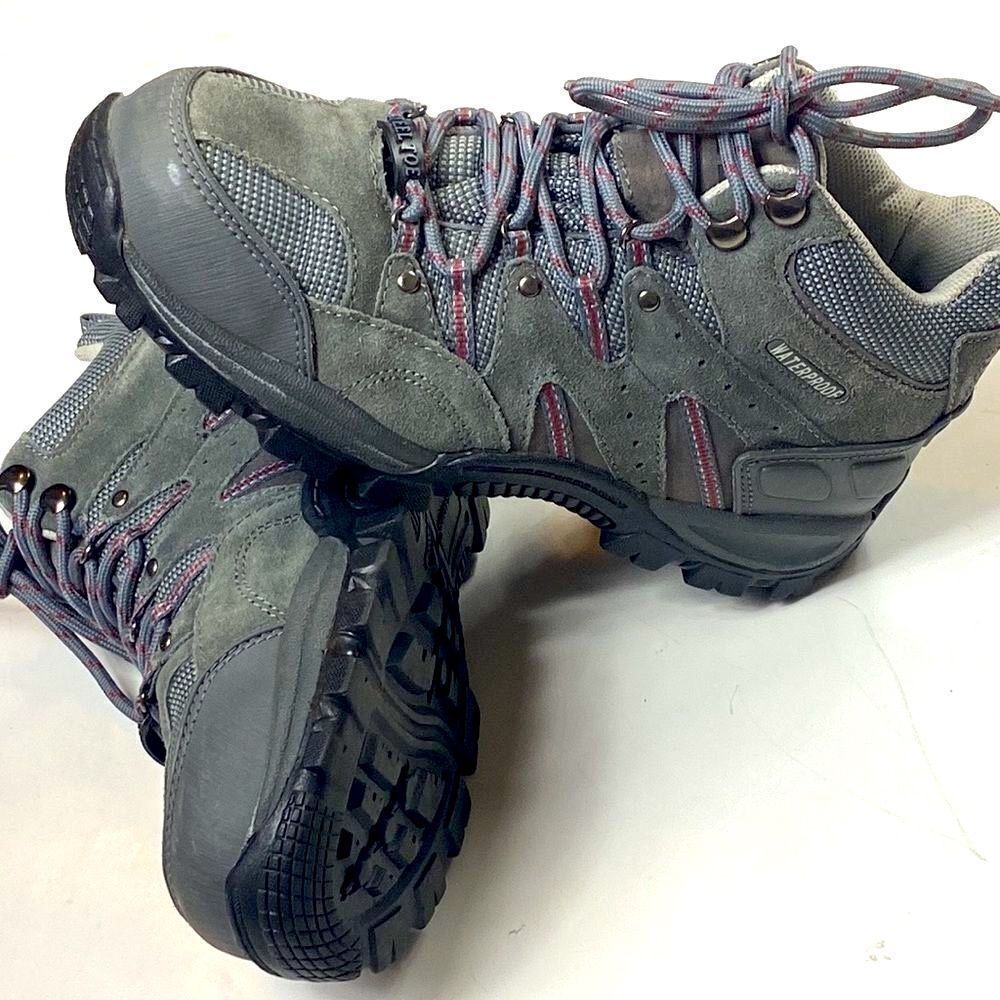 BRAHMA WATERPROOF STEEL TOE WOMAN SHOES BOOTS SIZE 8.5